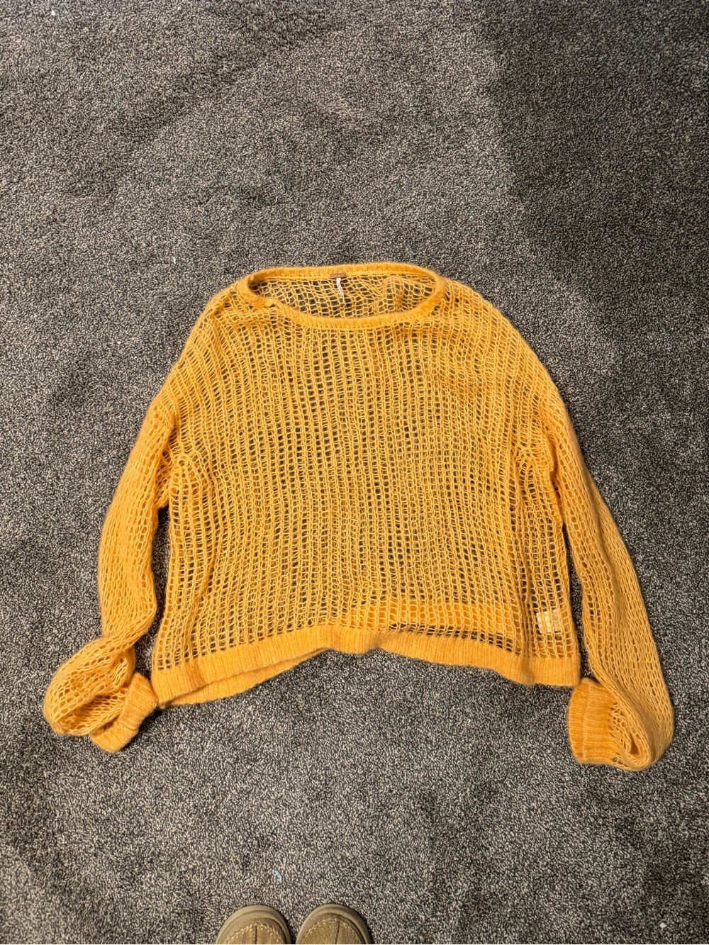 Free People lightweight melon colored Women's Sweater